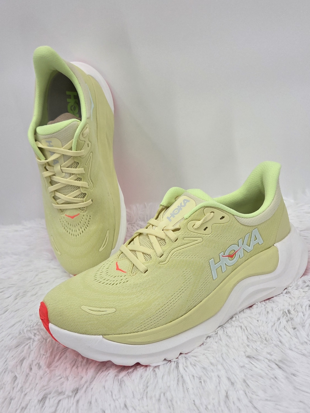 HOKA Arahi 8 Women’s US 9 Sunlight Neon Yuzu Running Shoes New No Box